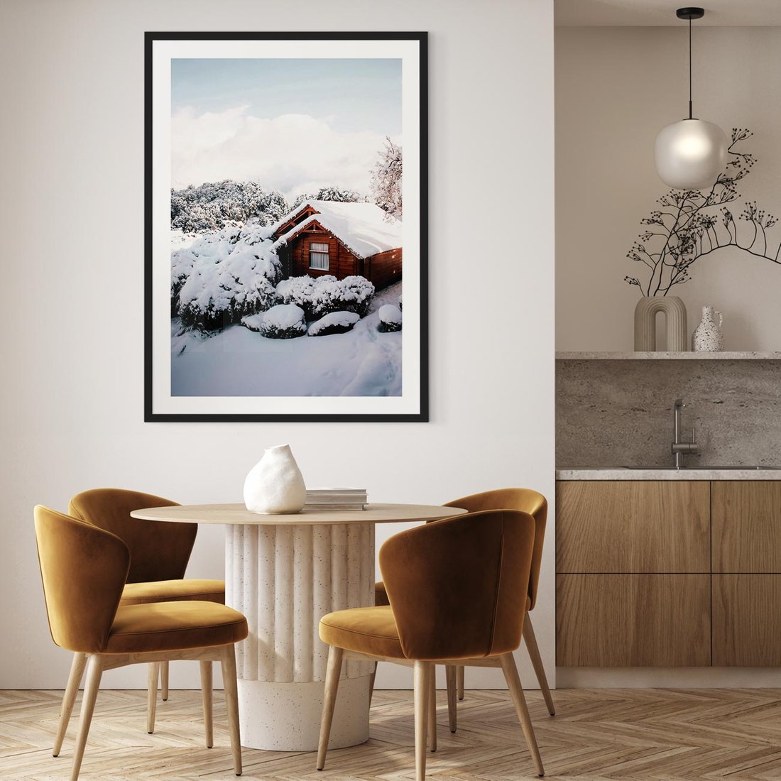 Plakat w ramie 50x70 - Zimowa Idylla w Górach - zima w górach, ośnieżone góry - rama czarna