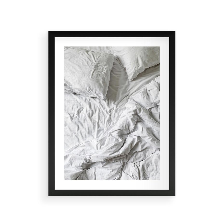 Plakat w ramie 30x40 - Biała Pościel na Łóżku - biała pościel, łóżko - rama czarna