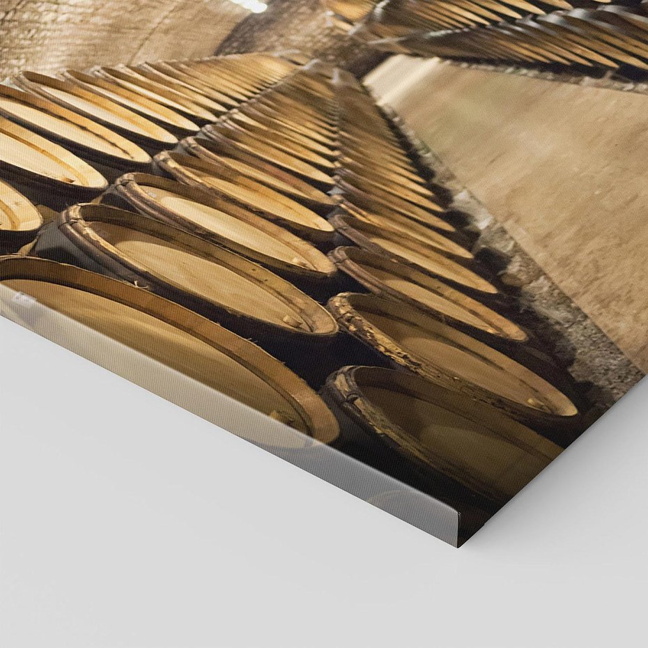 Obraz na płótnie 60x60 - Winniczka - winnica, beczki