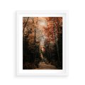 Plakat w ramie 40x50 - Drzewa w Czerwonych Liściach - las, jesienny las - rama biała