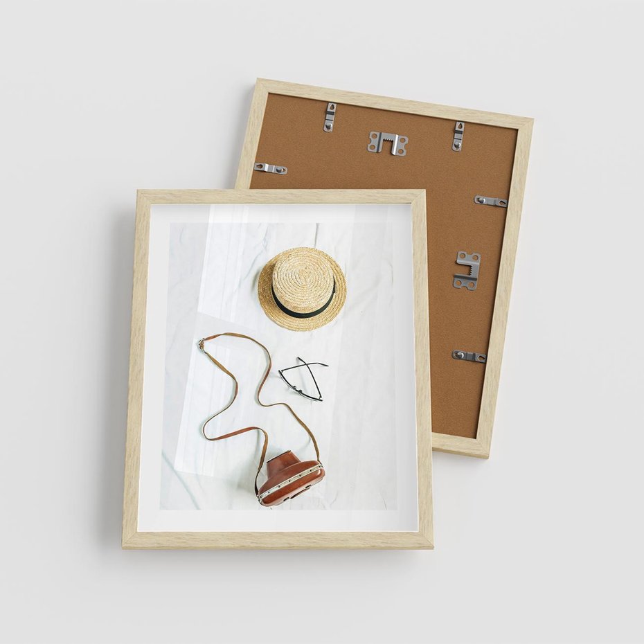 Plakat w ramie 40x50 - Artystyczna Dusza - boho kompozycja, kapelusz słomkowy - rama drewno