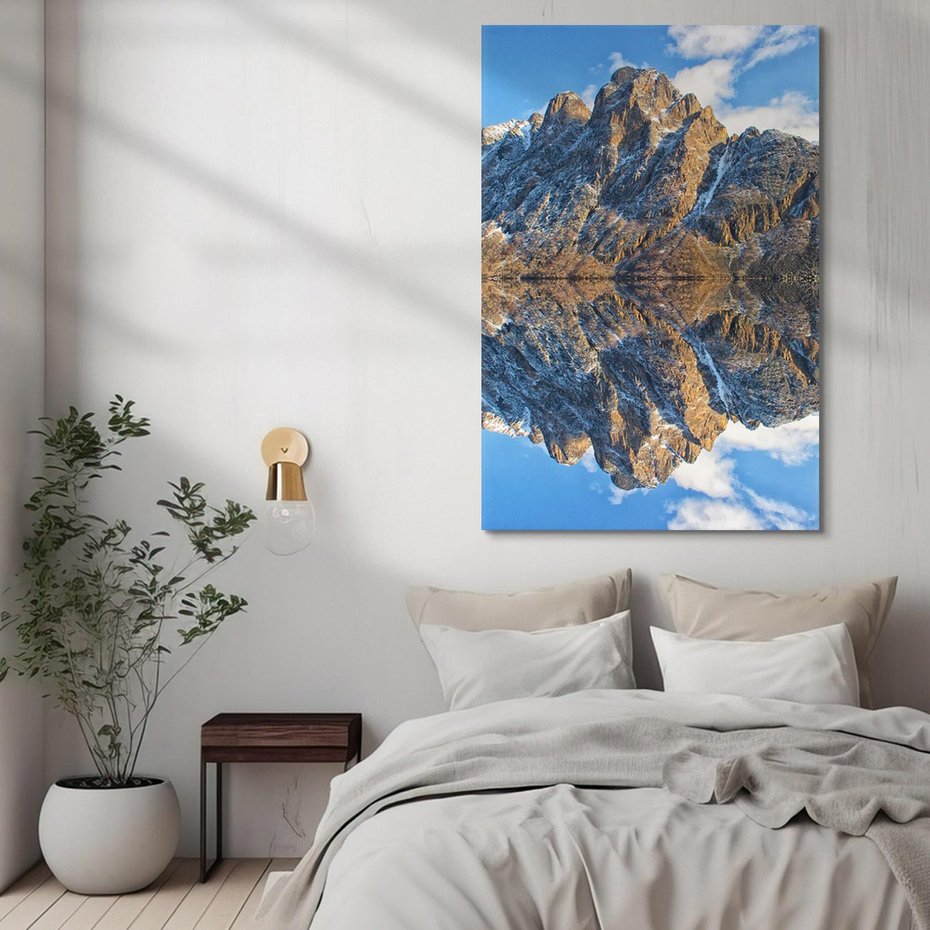 Obraz na płótnie 80x120 - Górskie odbicie jeziora - góry, jezioro