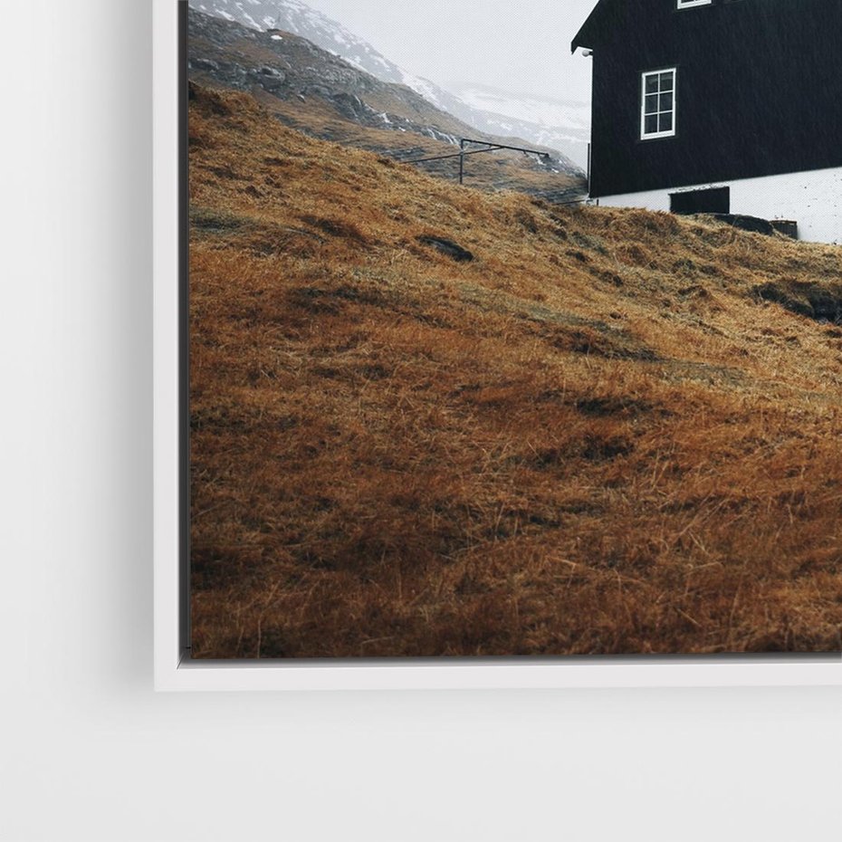 Obraz w ramie 80x80 - Ciepło i Przytulność - skandynawski, domek - rama biała