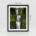 Plakat w ramie 40x50 - Siła i Urok Natury - wodospad, las - rama czarna