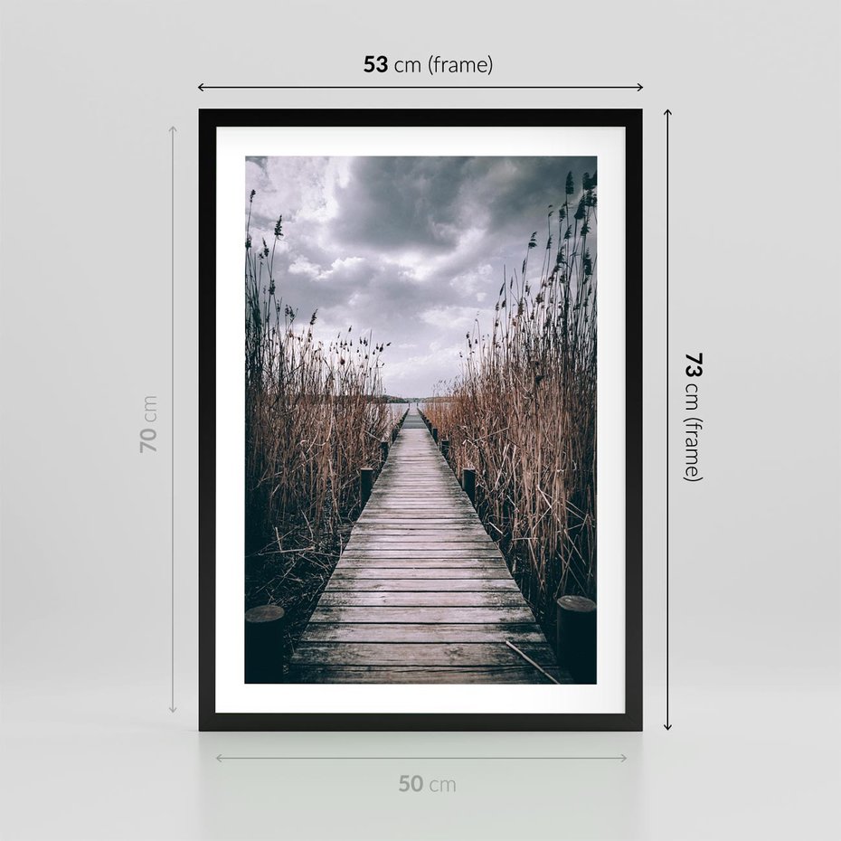 Plakat w ramie 50x70 - Mglisty krajobraz - pomost, morze - rama czarna