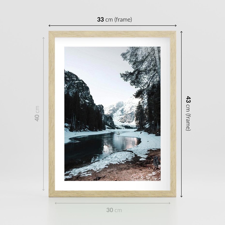 Plakat w ramie 30x40 - Zamarznięta Rzeka - zima w górach, zamarznięta rzeka - rama drewno