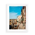 Plakat w ramie 50x70 - Magia Miejskiego Krajobrazu - uliczka, perspektywa - rama biała