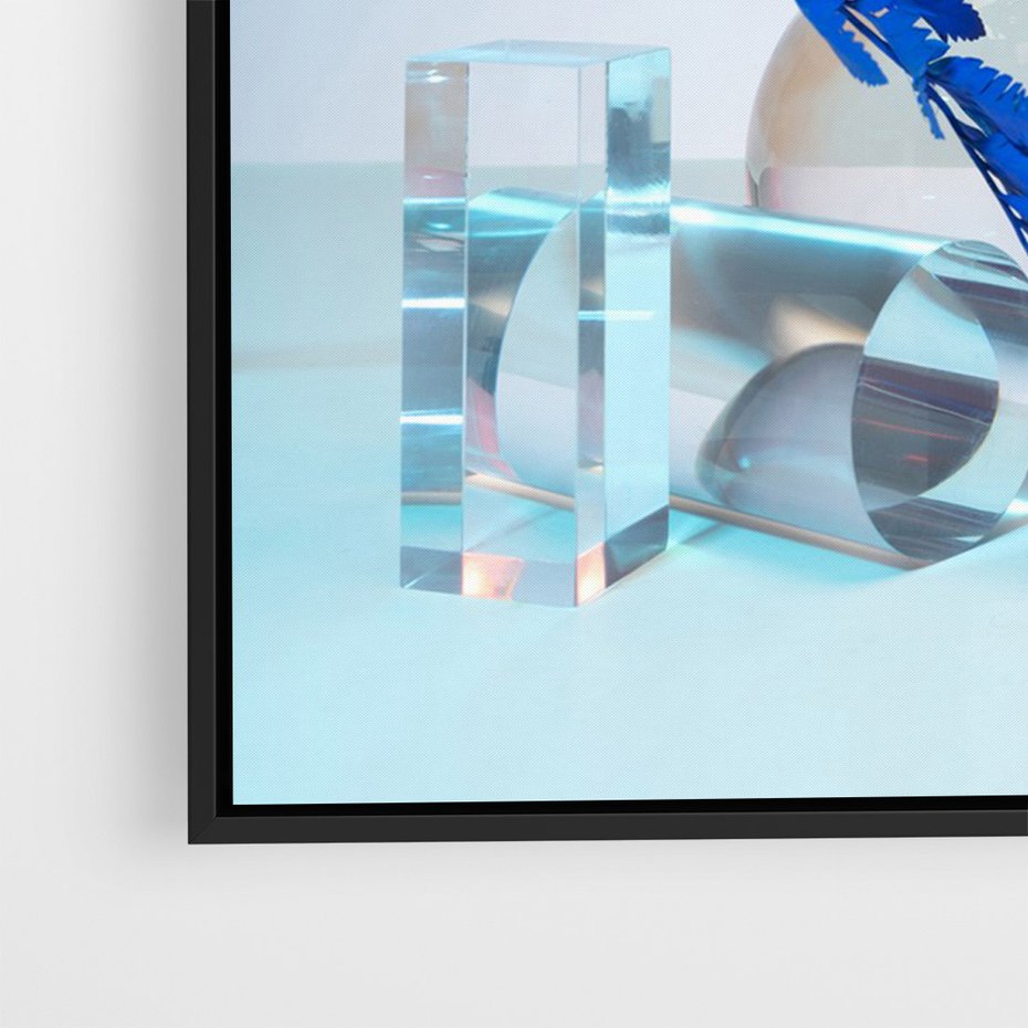 Obraz w ramie 70x100 - Intensywny Kolor Natury - liście, kobalt - rama czarna