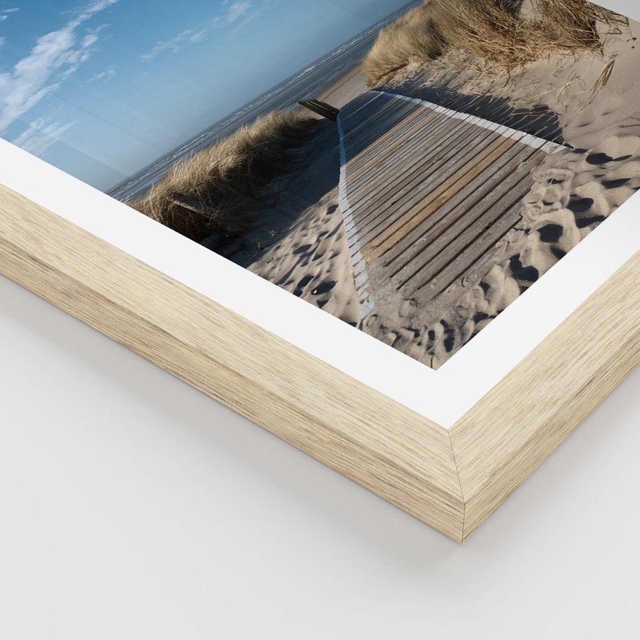 Plakat w ramie 30x40 - Boho na Plaży - plaża, pomost - rama drewno