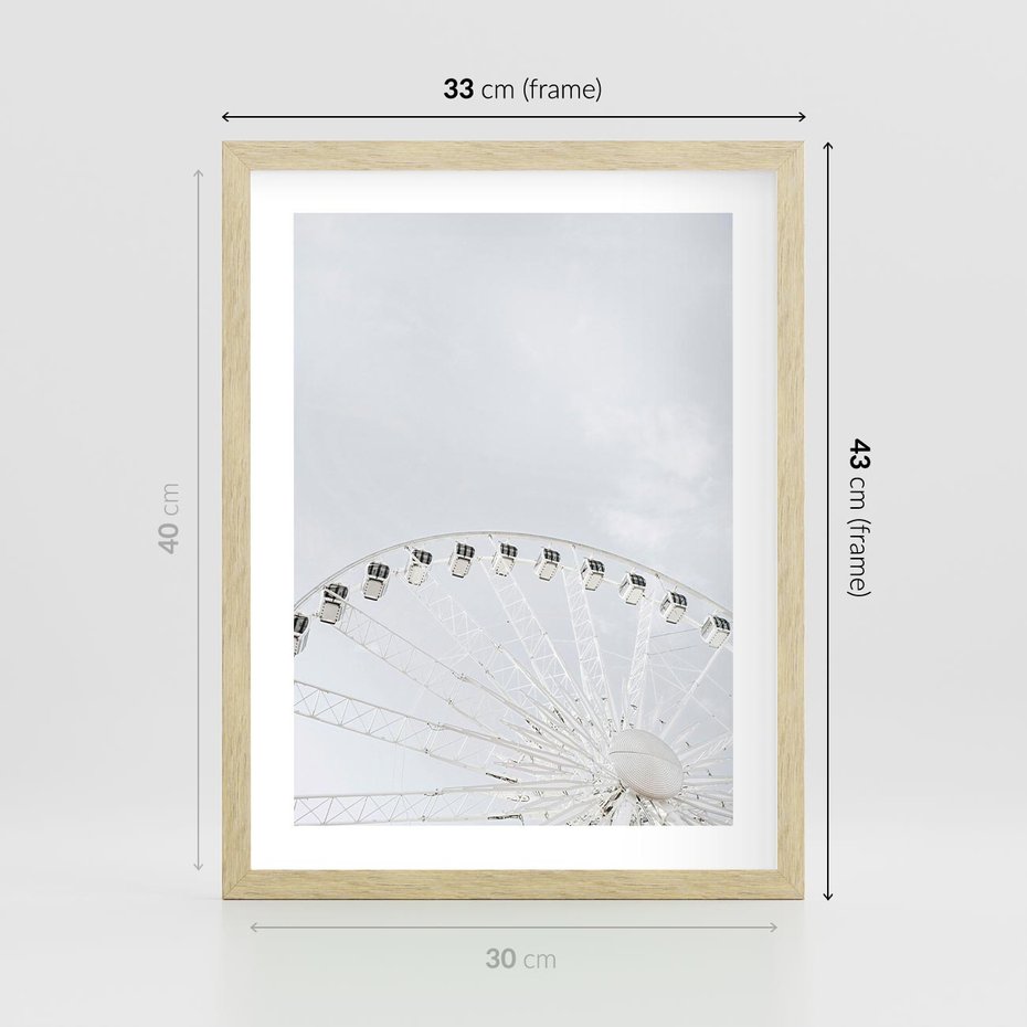Plakat w ramie 30x40 - Karuzela Młyńska: Nostalgiczne Koło - młyńskie koło, karuzela - rama drewno
