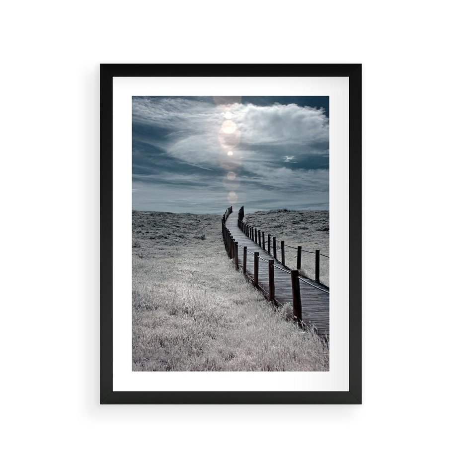 Plakat w ramie 30x40 - Burzowy pomost na plaży - plaża, pomost - rama czarna