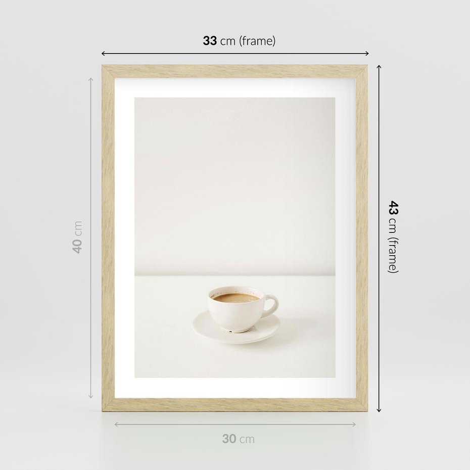 Plakat w ramie 30x40 - Kawa w Prostocie - kawa w filizance, białe tłó - rama drewno