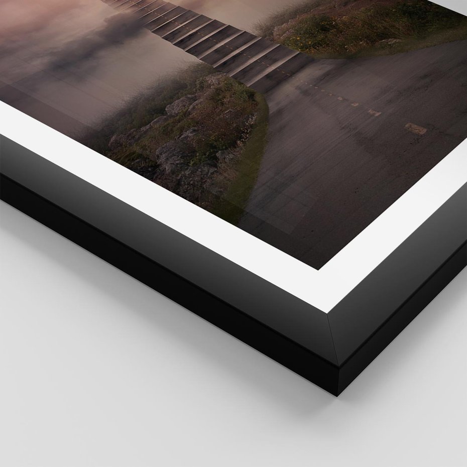 Plakat w ramie 50x70 - Wędrówka po malowniczej drodze - droga, schody - rama czarna