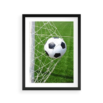 Plakat w ramie 50x70 - Namiętność Piłki i Gola - piłka nożna, gol - rama czarna