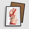 Plakat w ramie 50x70 - Manicure spa: piękno i relaks - manicure, spa - rama czarna