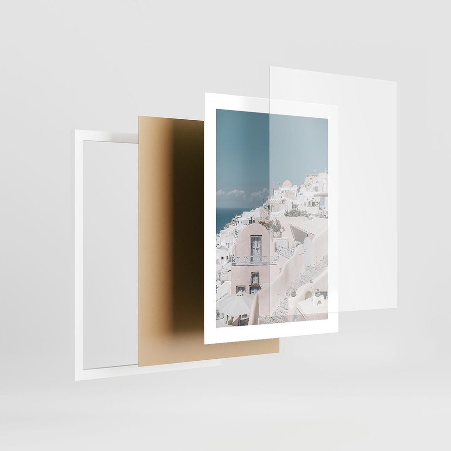 Plakat w ramie 30x40 - Śródziemnomorski Urok - zdjęcie Santorini, białe budynki - rama biała