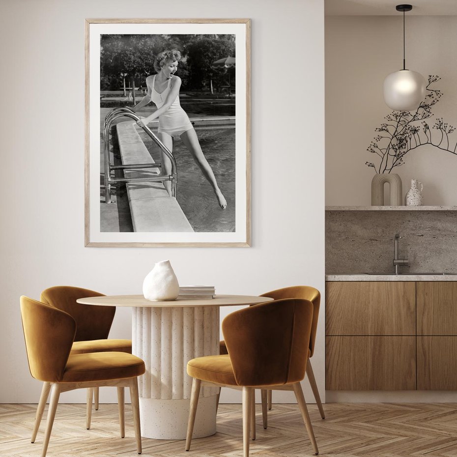 Plakat w ramie 40x50 - Retro Basen - retro zdjęcie, czarno białe - rama drewno