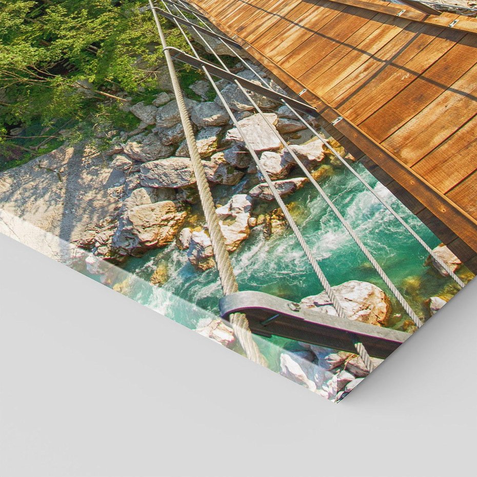 Obraz na płótnie 50x70 - Most w górach: siła natury - most, góry