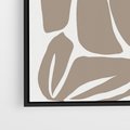 Obraz w ramie 70x100 - Złudne Zmysły - abstrakcyjny kwiat, beże i brązy - rama czarna