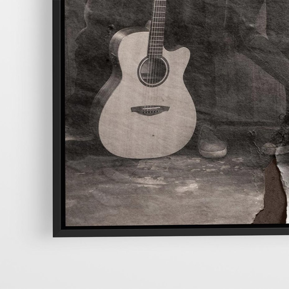 Obraz w ramie 70x50 - Dźwięki Minionej Ery - postarzona fotografia retro, podarta fotografia - rama czarna