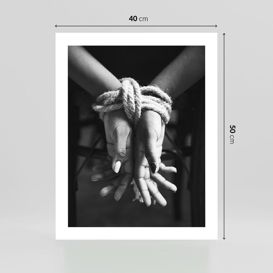 Plakat bez ramy 40x50 - Splątane Uczucia - czarno biała fotografia, artystyczna