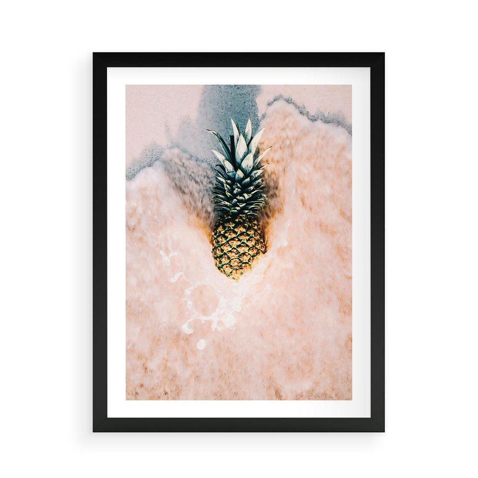 Plakat w ramie 50x70 - Egzotyczna Plaża - ananas, na plaży - rama czarna