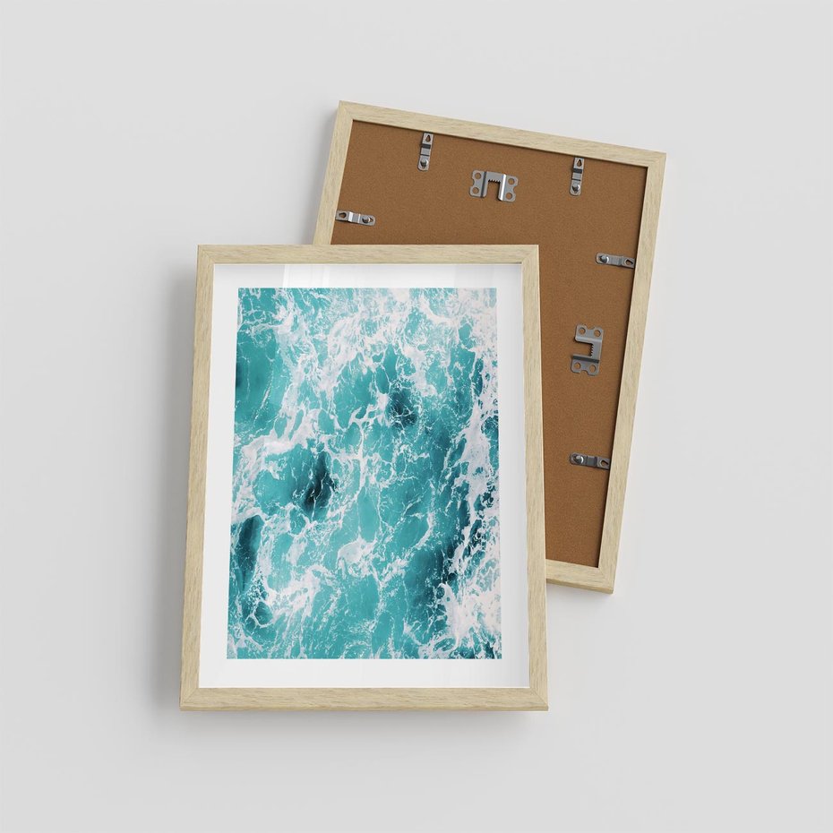 Plakat w ramie 30x40 - Wzburzony Ocean: Widok Z Góry - wzburzony ocean, błękitna woda - rama drewno