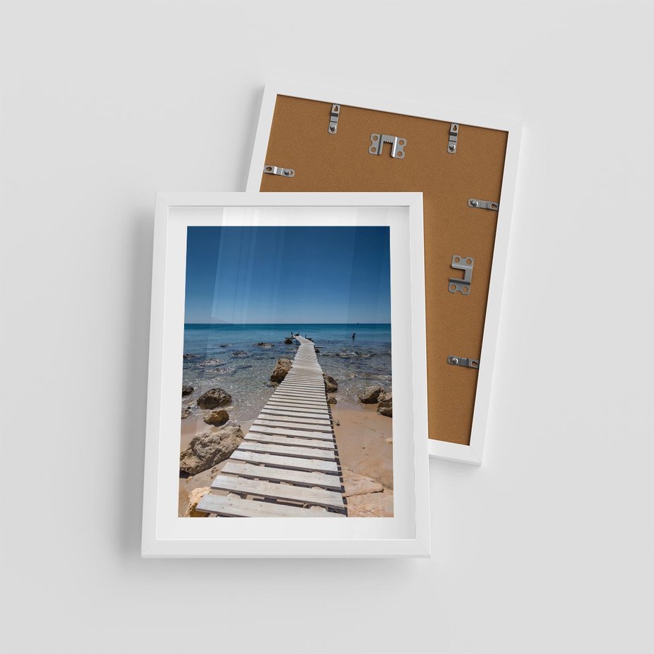 Plakat w ramie 30x40 - Oaza spokoju - plaża, morze - rama biała