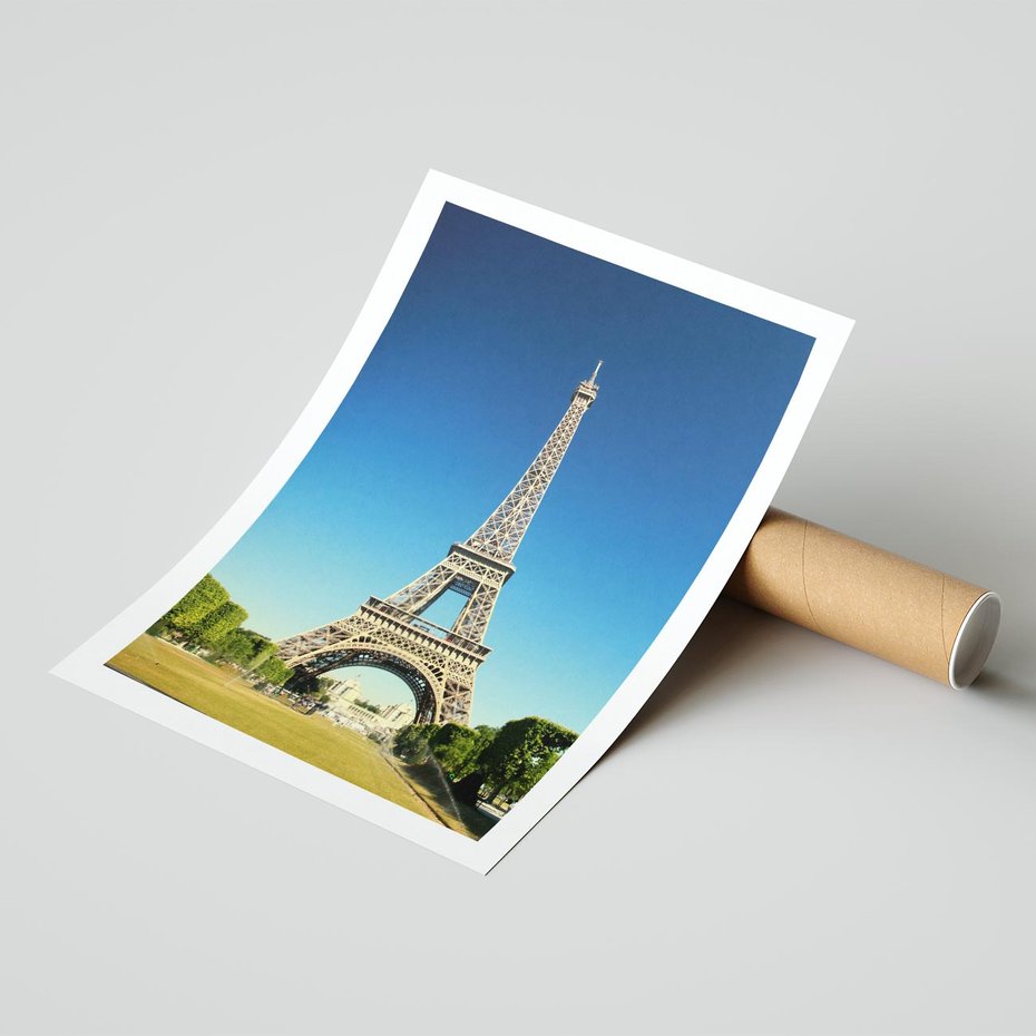 Plakat bez ramy 40x50 - Ikoniczny symbol miasta - wieża, Eiffla