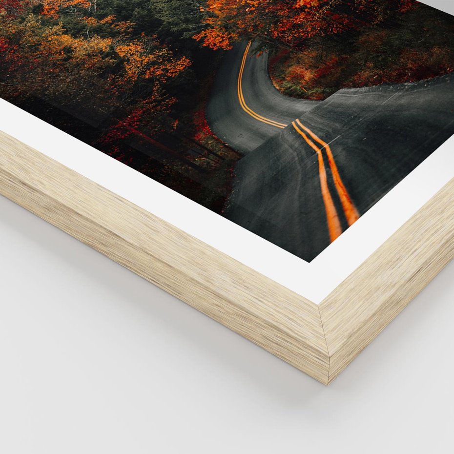 Plakat w ramie 40x50 - Jesienne Podróżowanie - fotografia, jesień - rama drewno