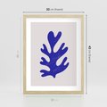 Plakat w ramie 30x40 - Przenikająca Struktura - boho plakat, niebieski liść w intensywnym kolorze - rama drewno