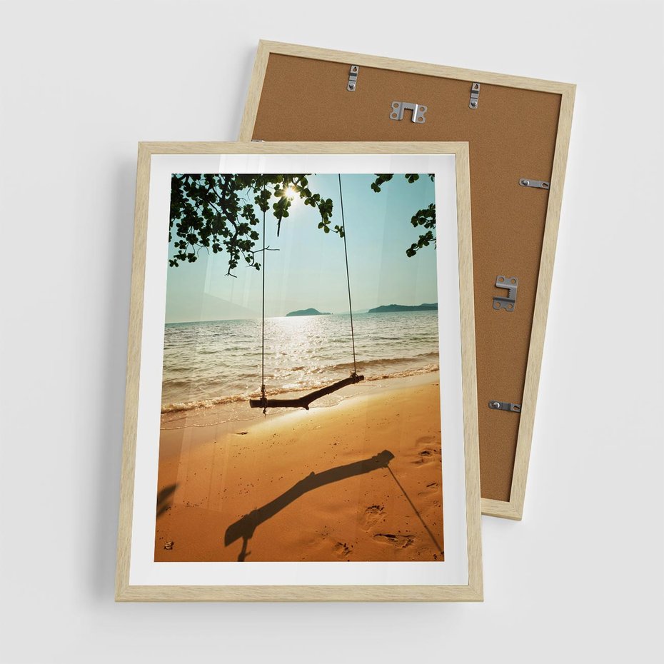 Plakat w ramie 50x70 - Tropikalna plaża i huśtawka - plaża, tropiki - rama drewno