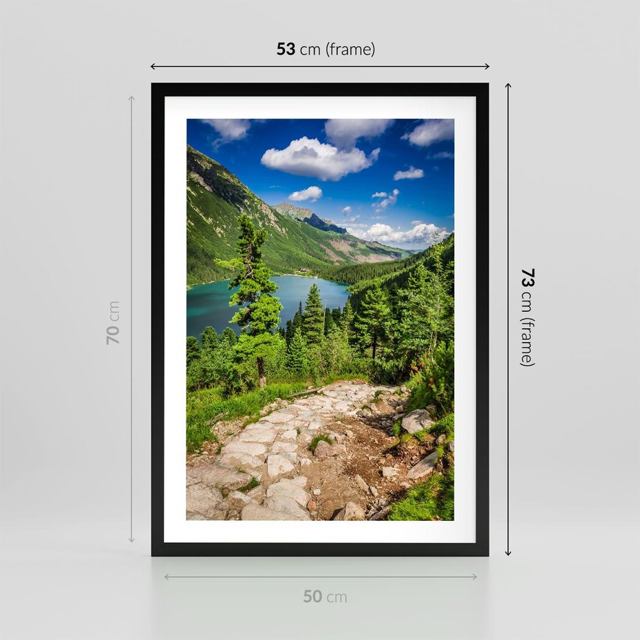 Plakat w ramie 50x70 - Jezioro górskie: harmonia natury - jezioro, góry - rama czarna