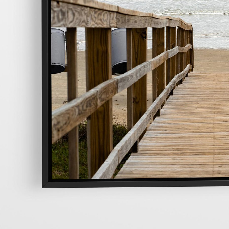 Obraz w ramie 50x50 - Morze i drewniany pomost - morze, pomost - rama czarna