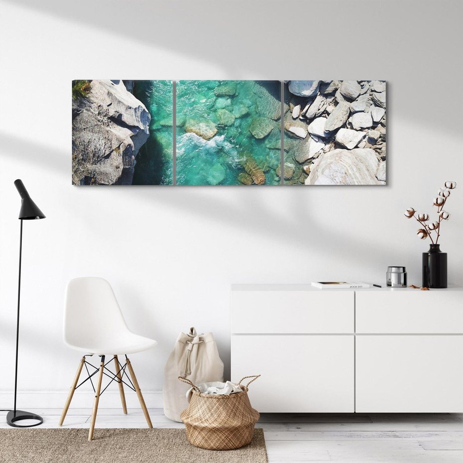 Obraz na płótnie 120x40 - Spotkanie natury i siły - rzeka, skały