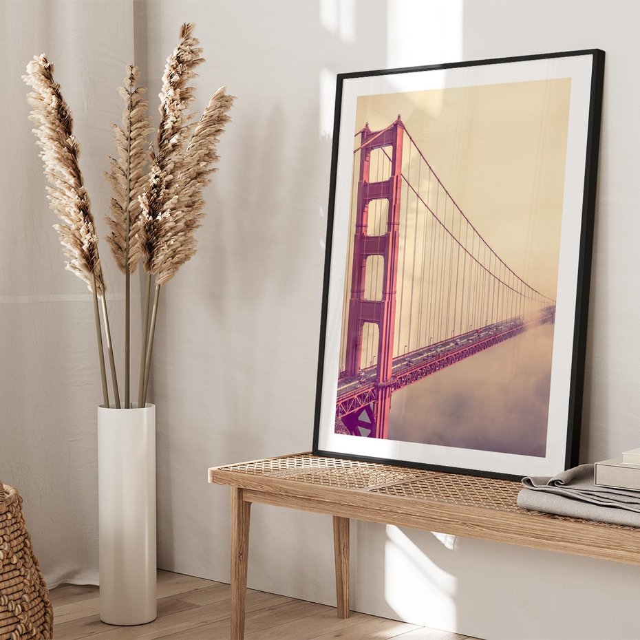 Plakat w ramie 50x70 - Most w mgle z perspektywą - most, perspektywa - rama czarna