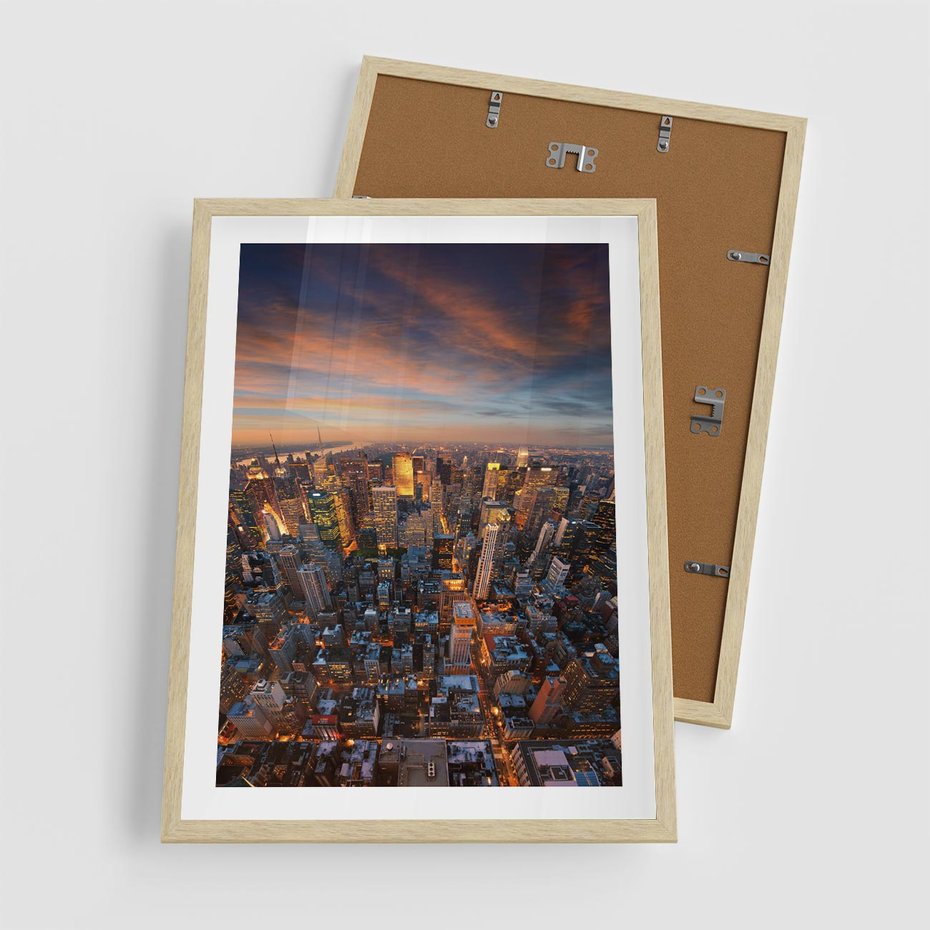 Plakat w ramie 50x70 - Miasto wieżowców w perspektywie - miasto, wieżowce - rama drewno