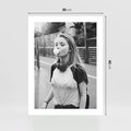 Plakat bez ramy 30x40 - Letnia Młodość - nowoczesna fotografia, czarno biała
