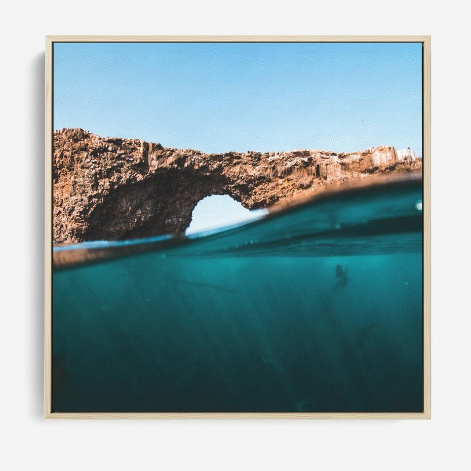 Obraz w ramie 50x50 - Tajemnicza Podwodna Kraina - fotografia, podwodna jaskinia - rama drewno