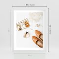 Plakat w ramie 40x50 - Elegancja w Szafie - modowa fotografia, buty - rama biała