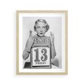 Plakat w ramie 40x50 - Czy to Pech - retro zdjęcie, czarno białe - rama drewno