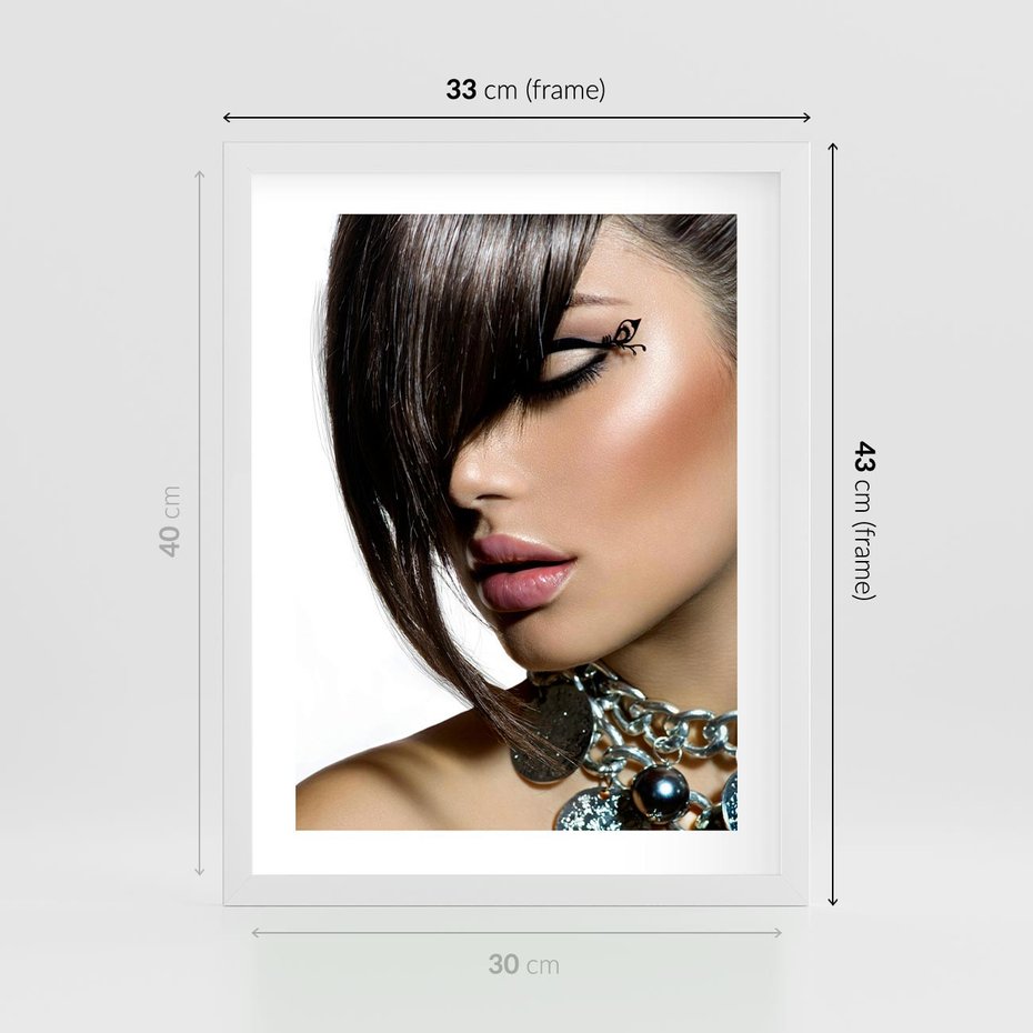 Plakat w ramie 30x40 - Kobieca Fryzura w Ruchu - fryzura, kobieta - rama biała