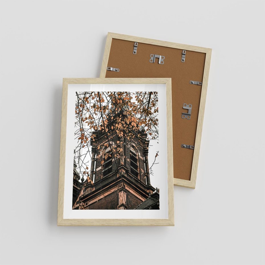 Plakat w ramie 30x40 - Jesienna Wieża w Liściach - architektura, wieża - rama drewno