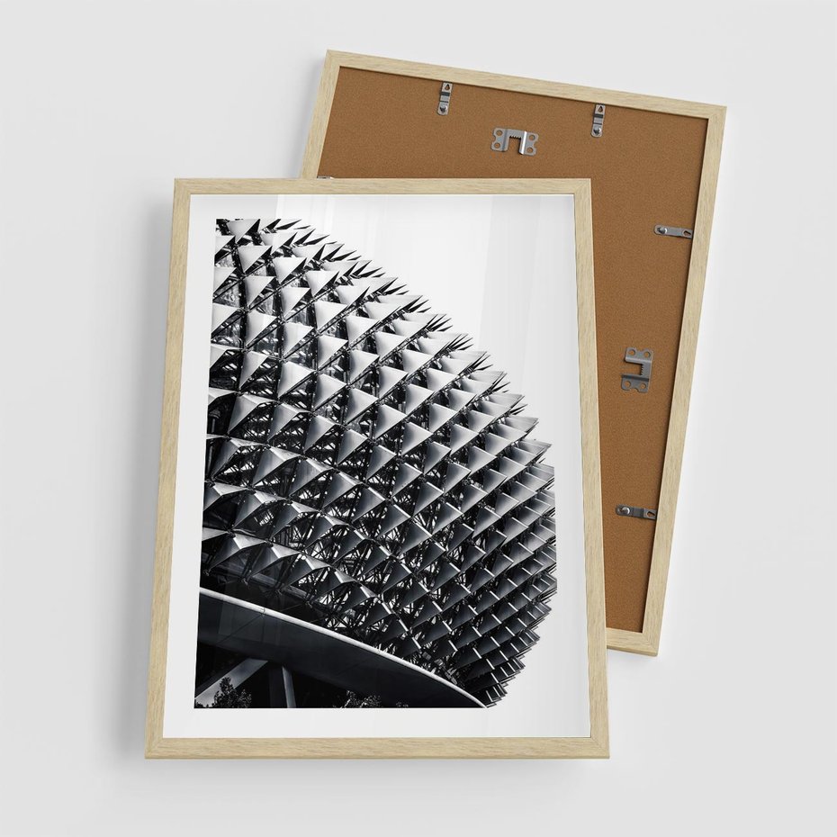 Plakat w ramie 50x70 - Nowoczesność w Czerni i Bieli: Architektoniczna Piękność - nowoczesna architektura, black and white - rama drewno