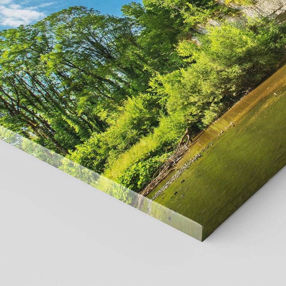 Obraz na płótnie 100x70 - Wodospad: Skały w ruchu - wodospad, las