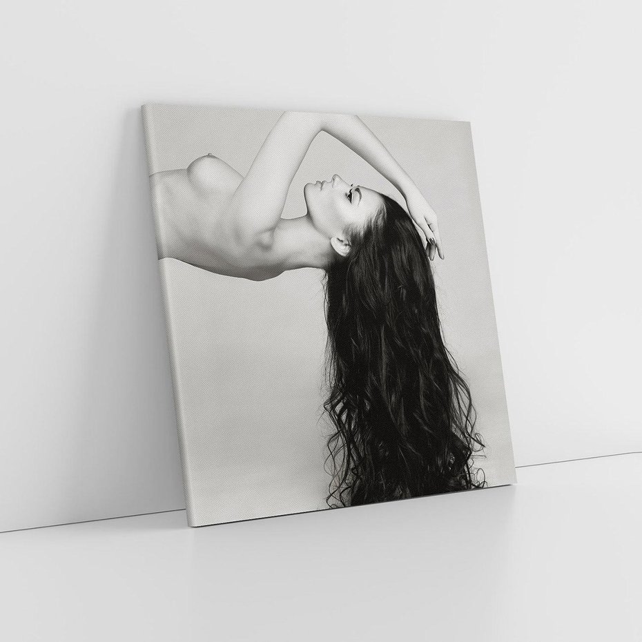 Obraz na płótnie 50x50 - Piękno włosów kobiety w ruchu - włosy, piękno