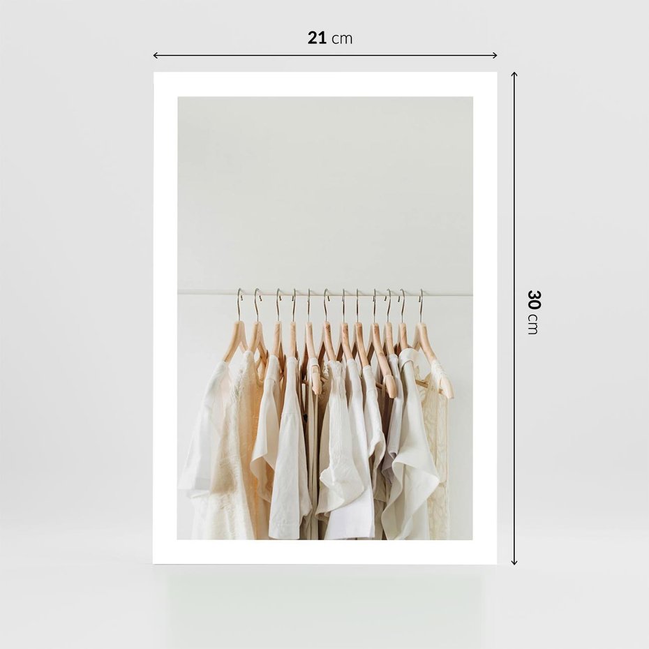 Plakat bez ramy 21x30 - Elegancja Prostoty - ubrania, modowa fotografia
