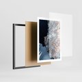 Plakat w ramie 50x70 - Lot Ptaka - zima, zimowy krajobraz - rama czarna