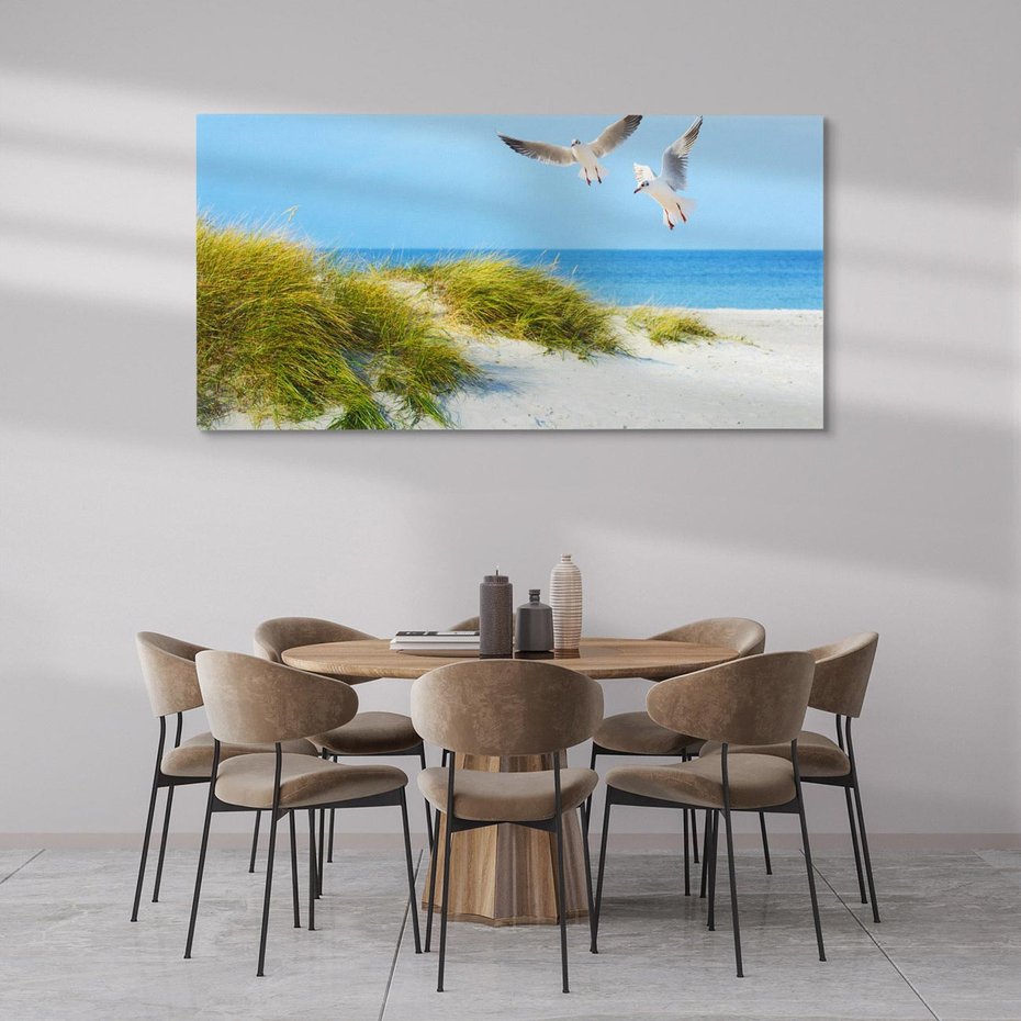 Obraz na płótnie 120x60 - Mewy nad morską plażą - mewy, plaża