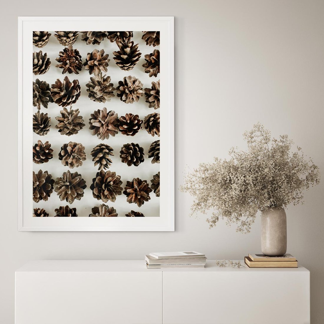 Plakat bez ramy 40x50 - Jesienna Tekstura - kompozycja z suchych szyszek, jesienne szyszki